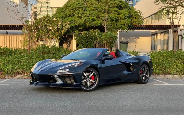 Grey Chevrolet Corvette Spyder, 2021